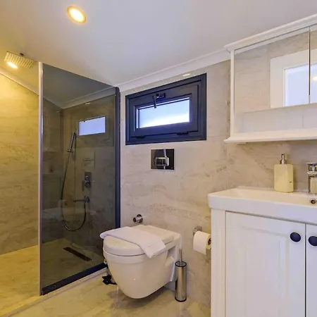 Unique 1 Villa *